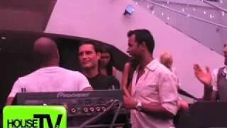 MORILLOIZAM ! ! ! @ LIV Fountianbleau Hotel WMC 2010 promo Miami Beach LEE KALT - House Music TV