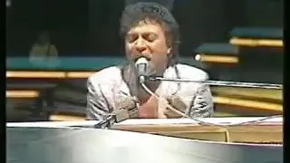 Little Richard - Somebody's Comin' (live 1986)