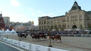 Спасская башня 2019. Кремлевская школа верховой езды