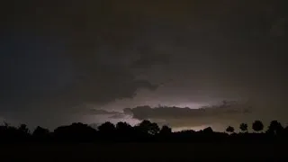 Gewitter mit Blitz und Donner