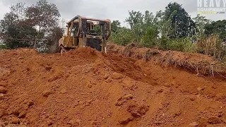 Very Powerful CAT D6R XL Bulldozer Working Pushing Up Cliffs for Agricultural Road Construction