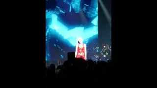 Gwen Stefani "4 in the morning" live 10/17/15 Hammerstein ballroom Nyc