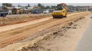 CONSTRUCTION OF OFANKOR BARRIER TO NSAWAM HIGHWAY CAUSES MASSIVE TRAFFIC  FROM POKUASE To AMASAMAN