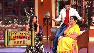 Comedy Nights With Kapil | Kapil Romances Kirron!