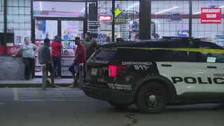 Gas station robbery suspect shot by couple | Houston news, crime