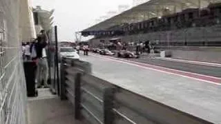 2007 F1 Bahrain GP top 10 Qualifiers getting ready