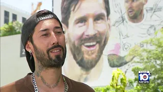 Beckham surprises artist painting Messi in Wynwood