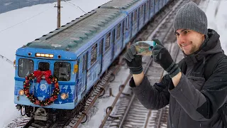 New Year's Ezh3: the oldest train in the Moscow metro. 48 years old, it pleases passengers!