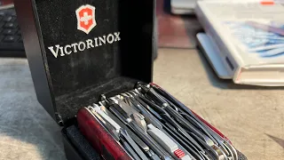 Victorinox SwissChamp XAVT - True Beast