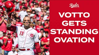 Joey Votto gets standing ovation during final home game of 2023