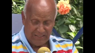 Sri Chinmoy talks about world situation and oneness (with subtitles)