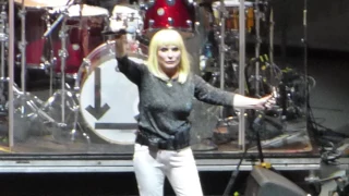 00012 Blondie  - Heart of Glass - Live at The Hollywood Bowl 2017
