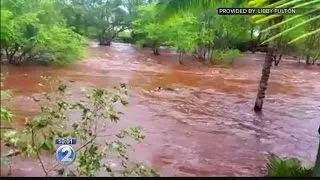 7 rescued during flash flooding on Maui; threat of heavy rain isn't over yet