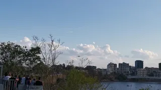 C17 Globemaster Low flyby Brisbane Riverfire