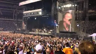 Springsteen MetLife sept22-2012 twist and shout