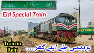 Eid Special Train - First Departure from karachi | Train in Drizzling