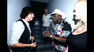 Buddy Guy & Jeff Beck 8D AUDIO - Mustang Sally