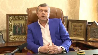 Новиков (Соловьеву): Слышь ты, штрибан, фильтруй хрюканину