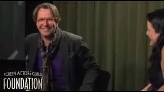 Gary Oldman Shows a Professionally Trained Actor