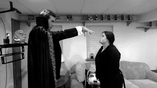 Dracula Hypnotizes The Maid