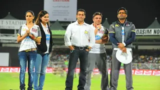 Mumbai Heroes Team Introduction at CCL 2 Curtain Raiser - Salman Khan, Sunil Shetty, Sohail Khan