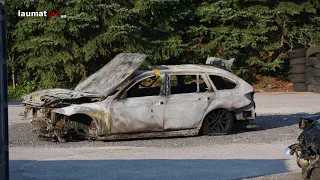 Auto auf Innkreisautobahn bei Steinhaus ausgebrannt