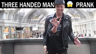 Three  Handed Man Prank 🖐🏻👋🏻🤚🏻- Julien Magic