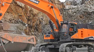 New Doosan DX800LC-7 Loading Trucks in Quarry