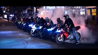 Motorbike Stunts - Night Riding (Crazy pepole)