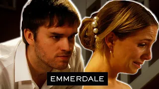 Tom Scrutinises Belle And The Dingles | Emmerdale