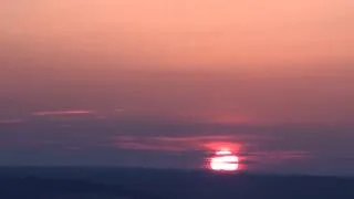 Timelapse "Red Sunset" et la comète Pan-STARRS [HD] (13-03-13)