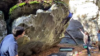 Helicopter V6 - RockTown - Pigeon Mountain GA Bouldering