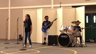 Anderson G., Shalom L., Genevieve T. Sing "Shake it Off" - 1st-4th Talent Show