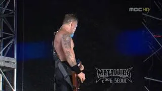 YouTube- LIVE  HD  Metallica - Enter Sandman @ Seoul 2006.mp4