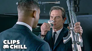 “I Get a Little Midget Cricket Neuralyzer?” | Men in Black (Will Smith, Tommy Lee Jones)