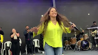 É TUDO SOBRE VOCÊ/ MEDLEY🔥😱- SARAH BEATRIZ- Vigília Unção Sem Limites