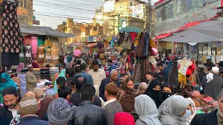 Walking BUSY street market of Pakistan | 4K HDR Walking Tour