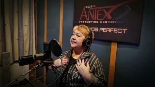 "Ещё минута" - Регина в студии звукозаписи ANTEX