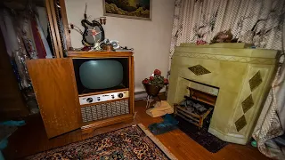 Incredible Abandoned Time Capsule House