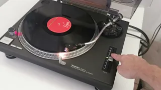 Technics SL-1210 demo