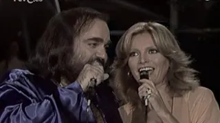 Demis Roussos en duo avec Ajda Pekkan " Let It Be Me" Live concert 23 Nov 1977