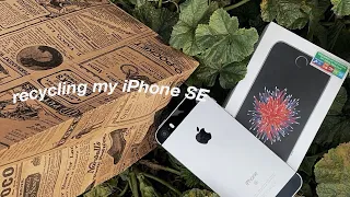iPhone SE in 2021♻️|Recycling Unboxing and review(Aesthetic Vblog)