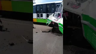 Nunca lo intentes ganarle al mexibus. Mexibus Vs Micro