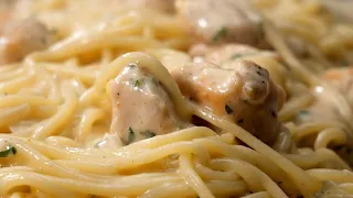 chicken alfredo pasta 🤤 A DELICIOUS spaghetti sauce recipe