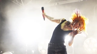 Paramore - Daydreaming // Writing The Future // Sunfest West Palm Beach, FL