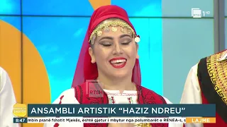 Ansambli artistik" Hazis Ndreu" ka performuar në shumë qytete të Shqipërisë si dhe jashtë