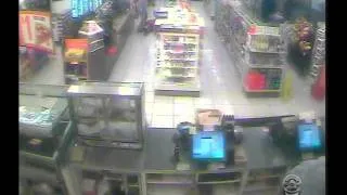 Suspects Sought in Store Robbery NR11480bb