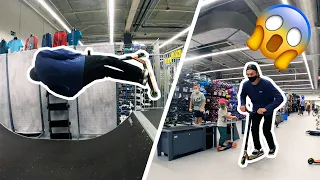 Tricki na hulajnodze w Decathlonie! 😅 ZROBIŁEM FLARĘ W SKLEPIE 🤣