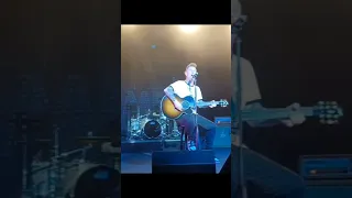 Corey Taylor sings the SpongeBob theme song live