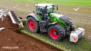 4k Fendt 1050 Vario with a Dowdeswell 9 furrow reversible plough near Trimley St. Martin, Suffolk